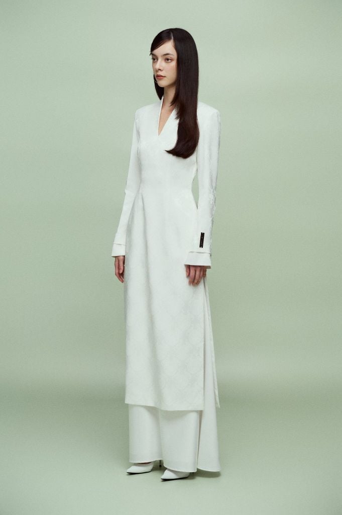 Áo dài Vega - White