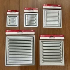 Miệng gió gắn tường nan nghiêng kèm lưới chắn côn trùng ERA - MC - Hàn