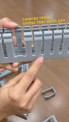 Máng nhựa đi dây điện