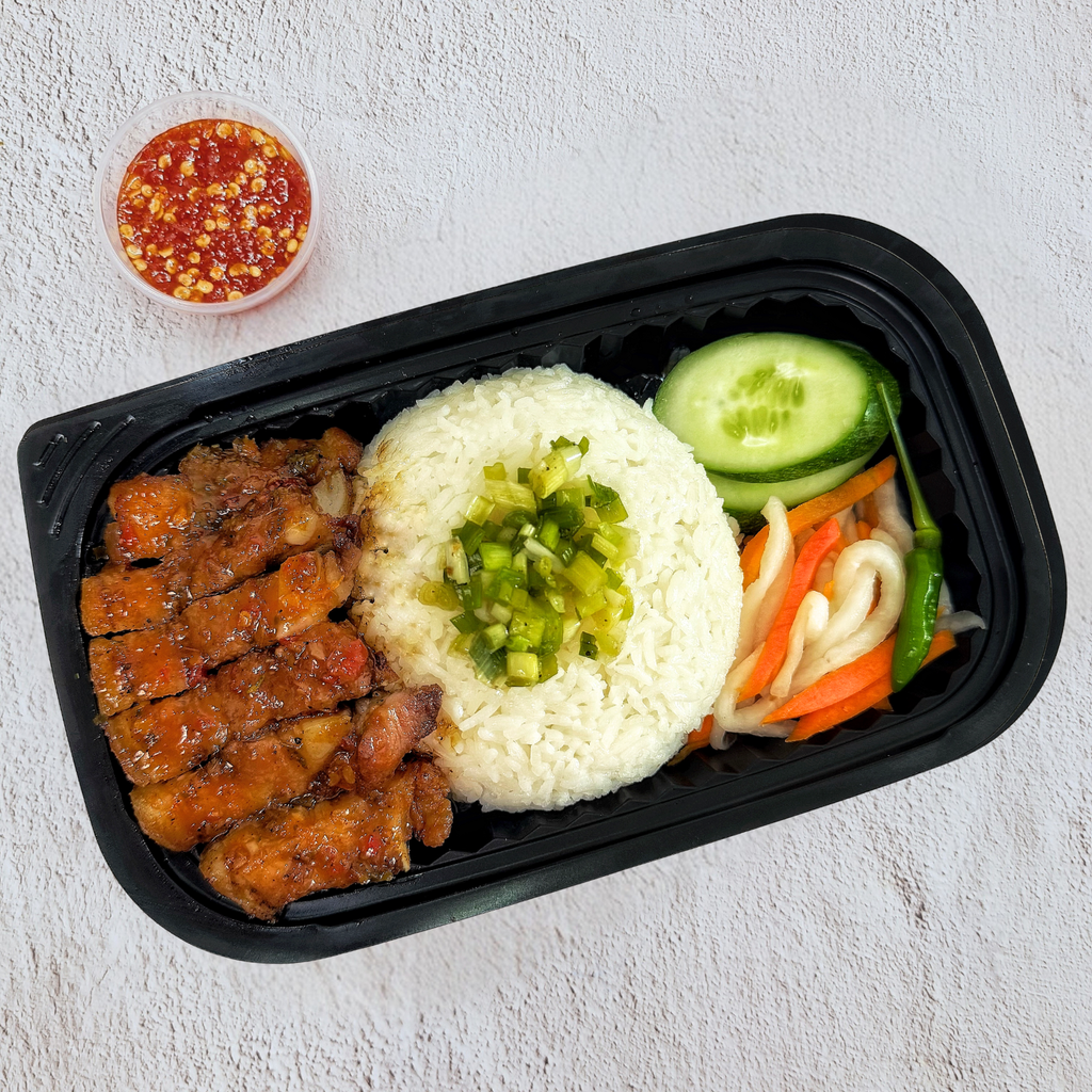  Cơm Ba Rọi Rút Sườn Xốt Thái 