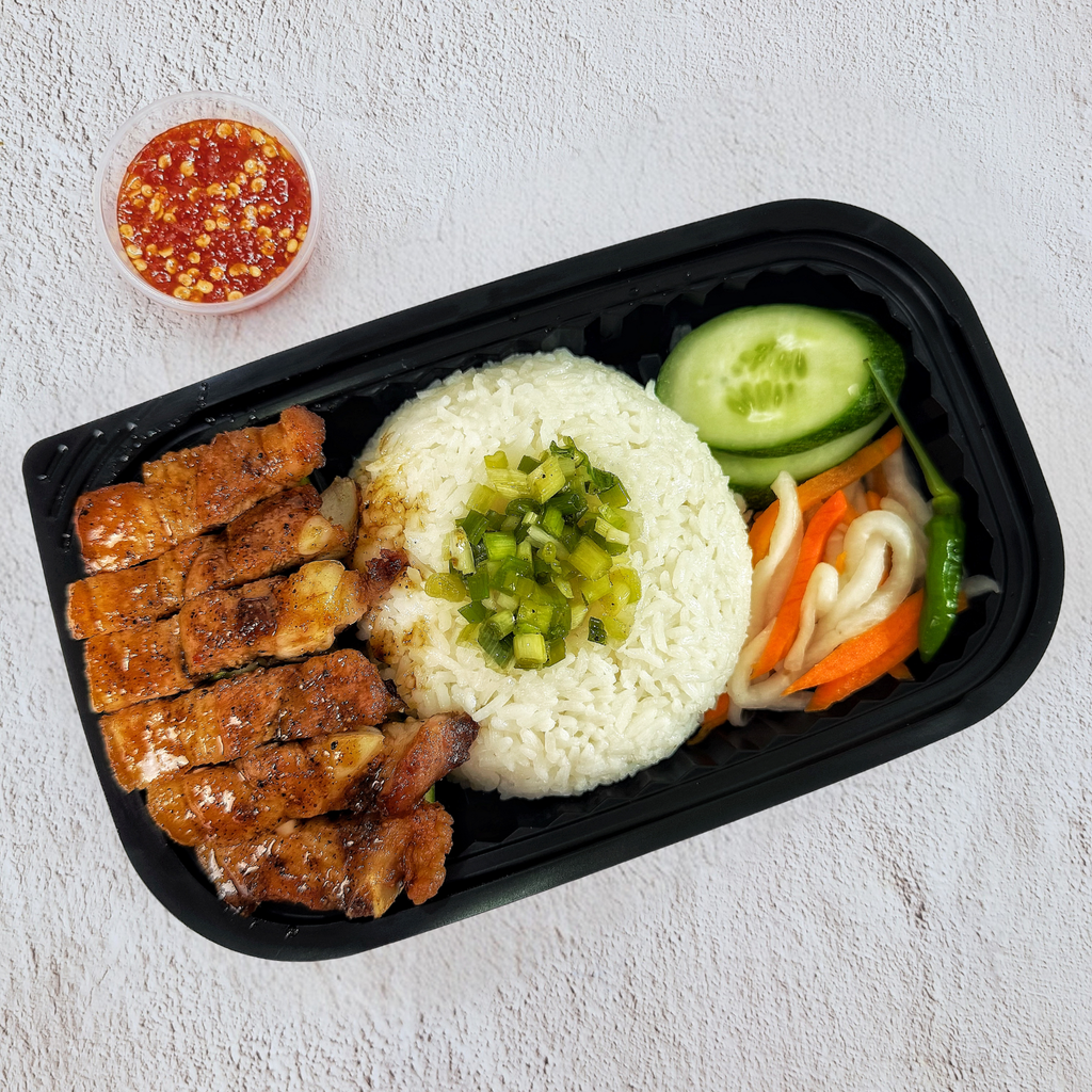  Cơm Ba Rọi Rút Sườn Xốt Tiêu 