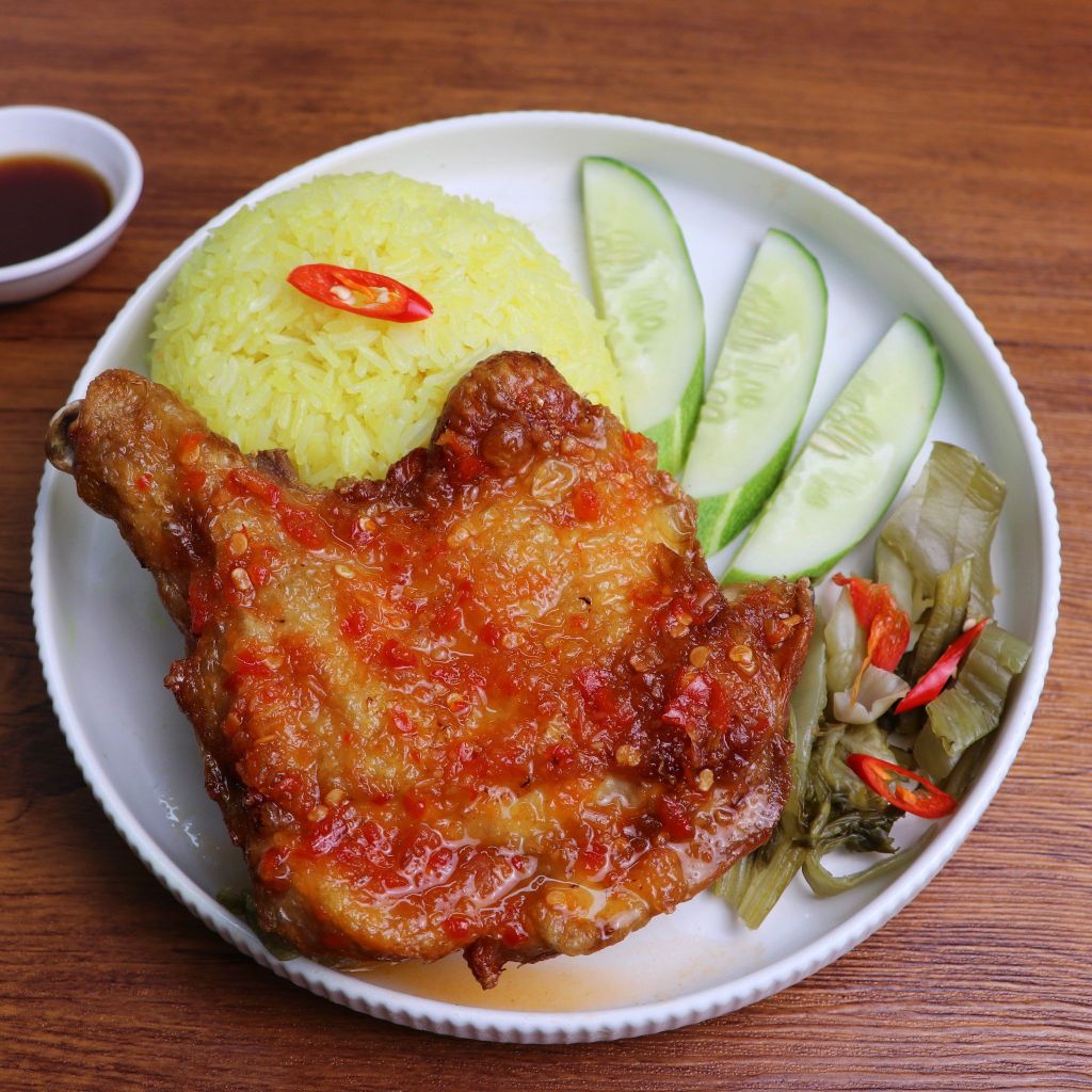  Cơm Gà Xốt Muối Ớt Nướng (Đùi Cánh Quạt) 