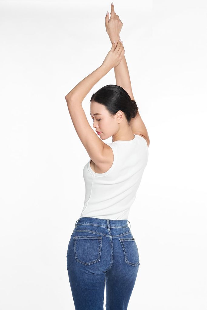 Quần Jean Thời Trang Basic Nữ Ống Suông Ninomaxx 2508022