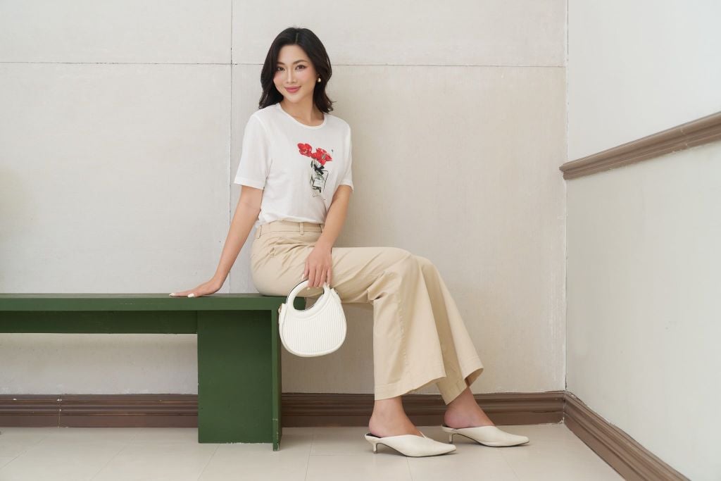 Áo thun tay ngắn họa tiết nữ Ninomaxx mềm mại, nhẹ và thoáng 2510024