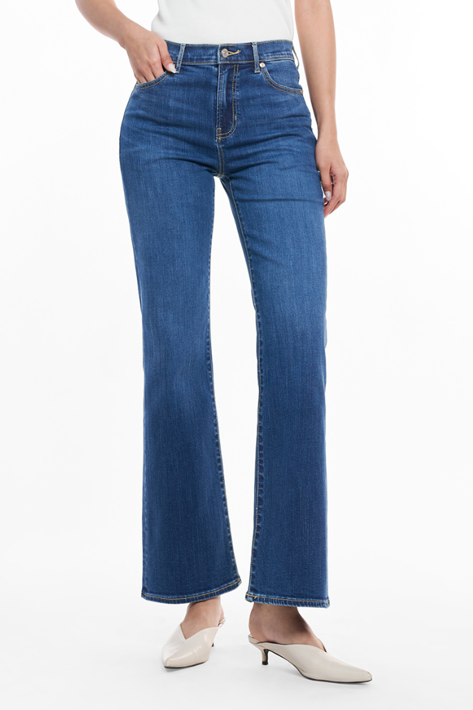Quần Jean Nữ Ninomaxx Form Flare Xanh Dương SOFTMOTION HYBRID DENIM Chất Vải Mềm Rũ Co Giãn Nhẹ 2510031