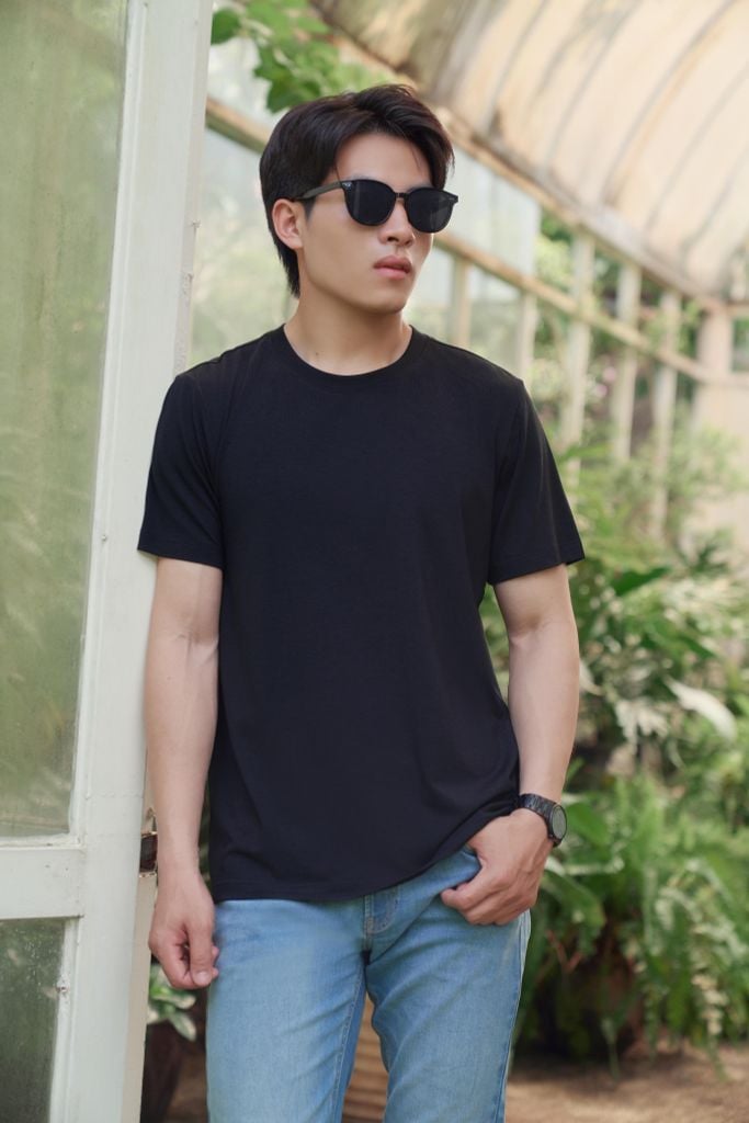 Áo Thun Basic Tay Ngắn Nam Ninomaxx 2412011