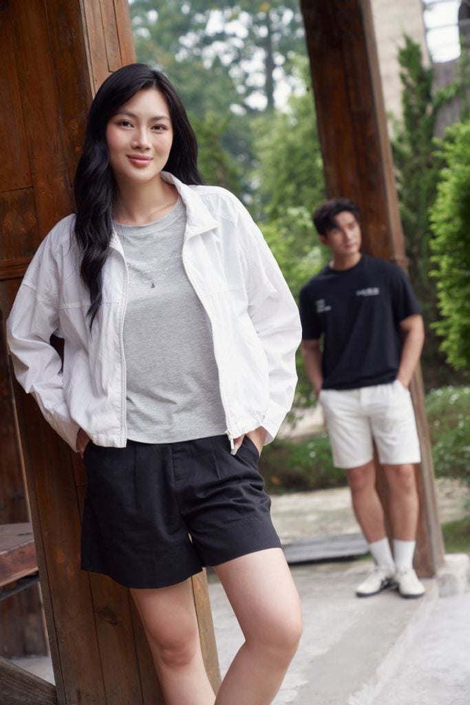 Quần Short Thời Trang Nữ Dài Trên Gối Ninomaxx 2411011