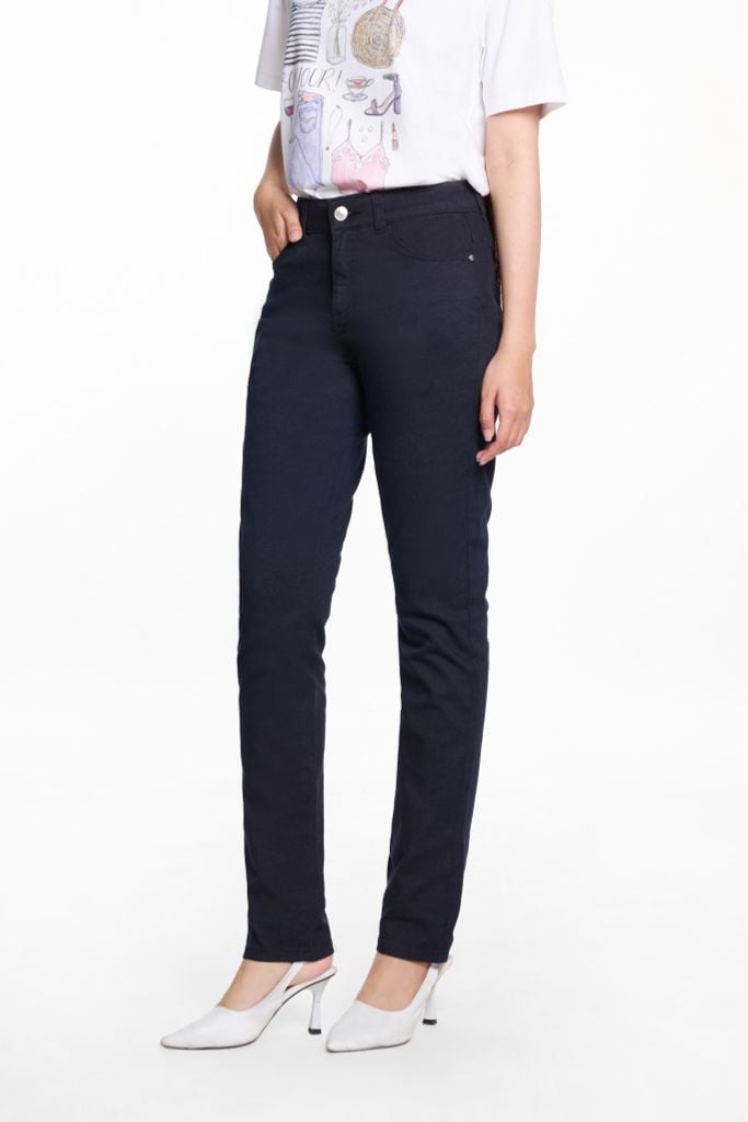 Quần Kaki Nữ Basic Ống Đứng Ninomaxx 2208022