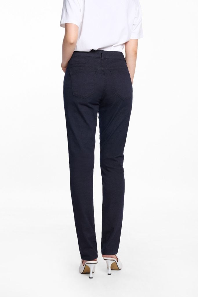 Quần Kaki Nữ Basic Ống Đứng Ninomaxx 2208022