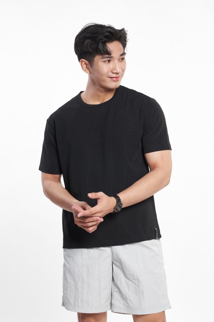 Áo Thun Basic Tay Ngắn Nam Ninomaxx 2505012