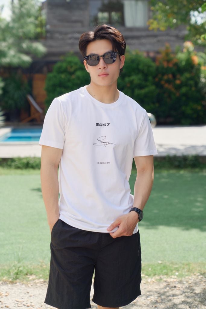 Áo Thun Graphic Nam Ninomaxx 2503005