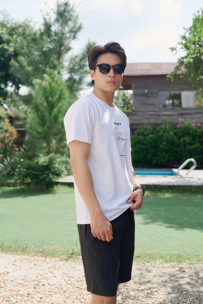 Áo Thun Graphic Nam Ninomaxx 2503005