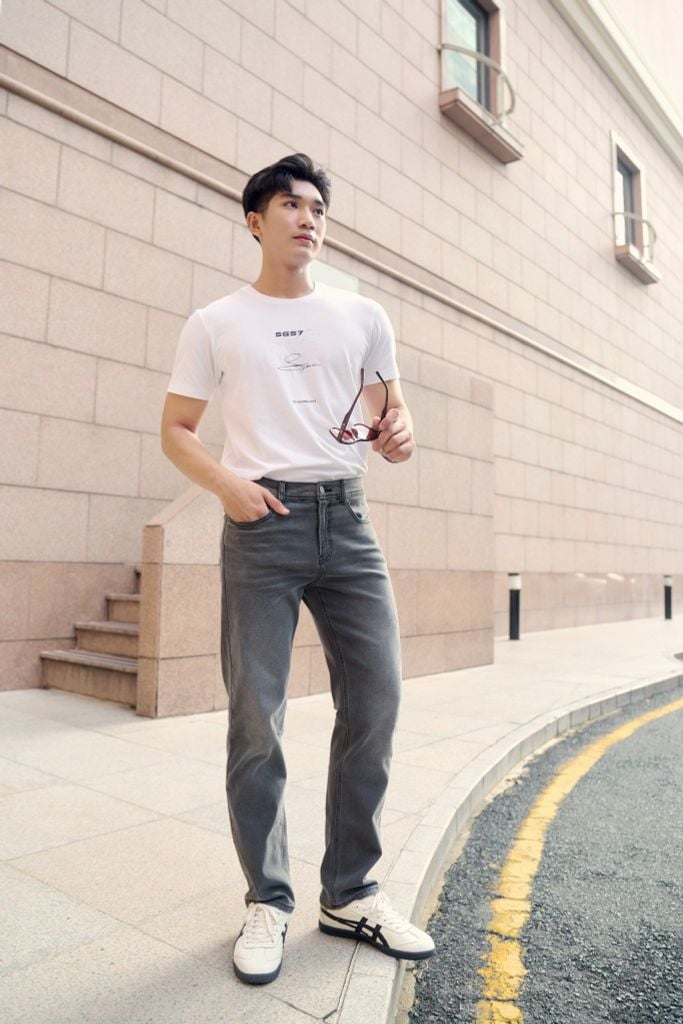 Quần Jean Basic Nam Ống Suông 2208061