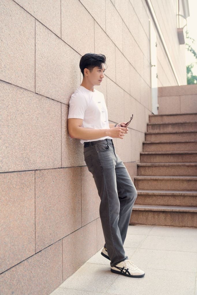 Quần Jean Basic Nam Ống Suông 2208061