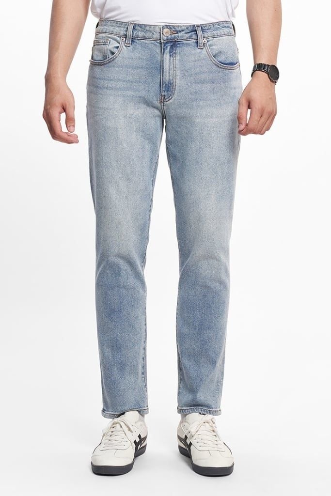 Quần Jean Nam Dáng Tapered Chất Liệu Cotton Co Giãn Thoải Mái NINOMAXX 2407001
