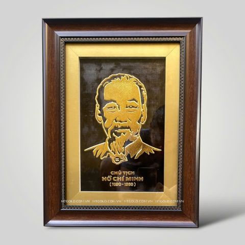 TRANH CHÂN DUNG BÁC HỒ BẰNG ĐỒNG, DÁT VÀNG (32cm x 42cm).