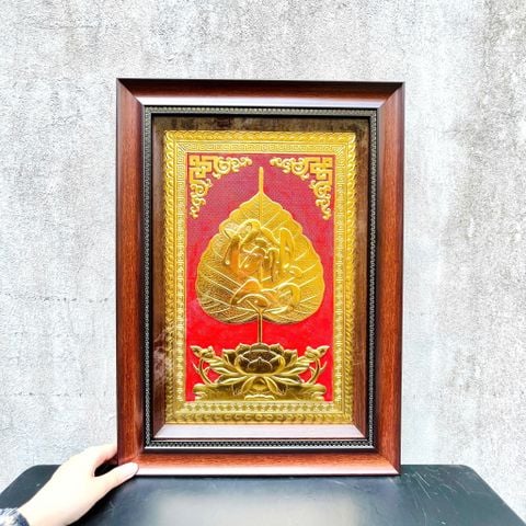 TRANH LÁ BỒ ĐỀ  CHỮ BÌNH AN, DÁT VÀNG (40cm x 55cm)