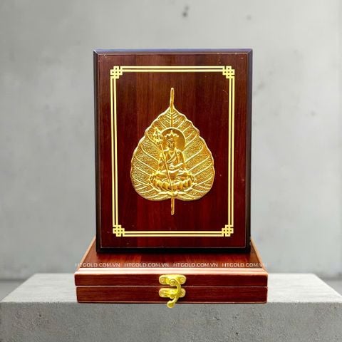 LÁ BỒ ĐỀ ĐỨC PHẬT, DÁT VÀNG (17cm x 22cm)