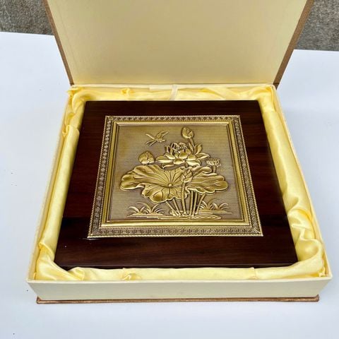TRANH HOA SEN BẰNG ĐỒNG (20cm * 20cm)