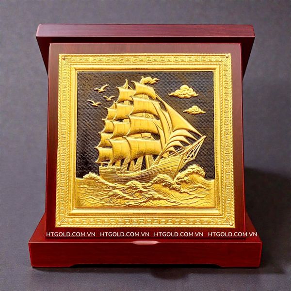 HỘP QUÀ TẶNG TRANH ĐỒNG THUẬN BUỒM XUÔI GIÓ DÁT VÀNG (Kích thước 18cm)