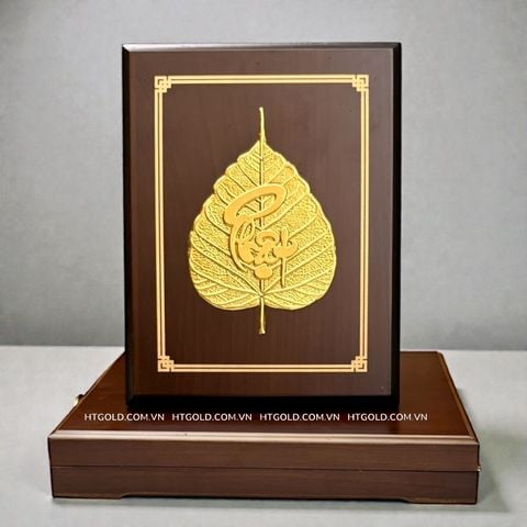 LÁ BỒ ĐỀ CHỮ PHẬT, DÁT VÀNG (17cm*22cm)