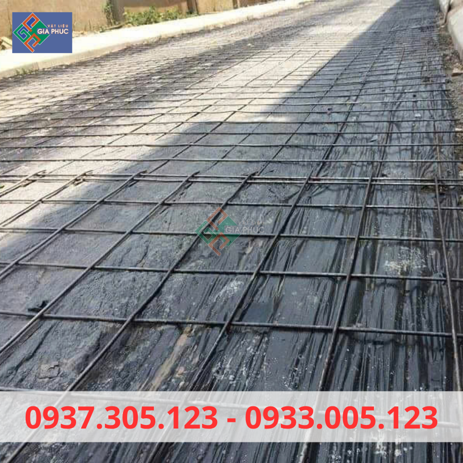  BẠT NILONG ĐEN LÓT SÀN ĐỔ BÊ TÔNG 1M ( BUNG 2) *250M*14MIC (KHOẢNG 10KG/CUỘN) 