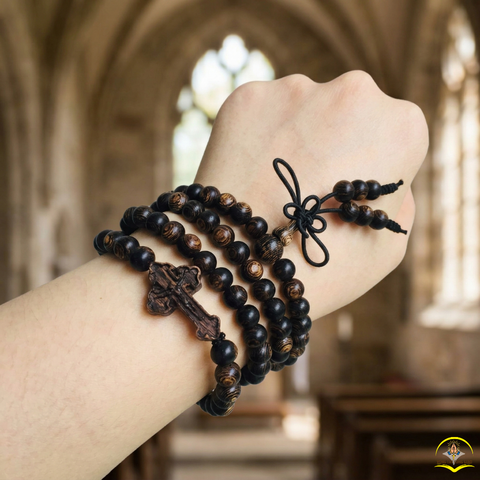  Vòng Tay Trầm Hương Sánh Chìm Mix Thánh Giá – Tuyệt Tác Của Đức Tin Và Sự Sang Trọng 