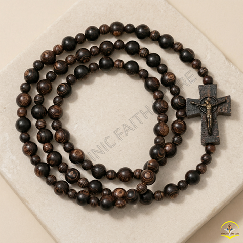  Chuỗi 50 Kinh Mân Côi Trầm Hương Sánh Chìm Quấn Tay – Sự Kết Hiệp Thiêng Liêng Và Đẳng Cấp 