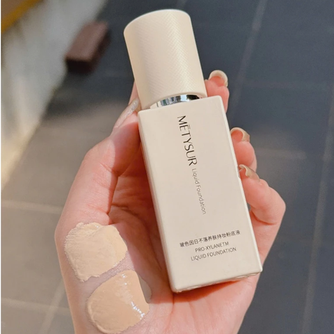 Kem Nền Metysur Pro Xylane TM Liquid Foundation 30G