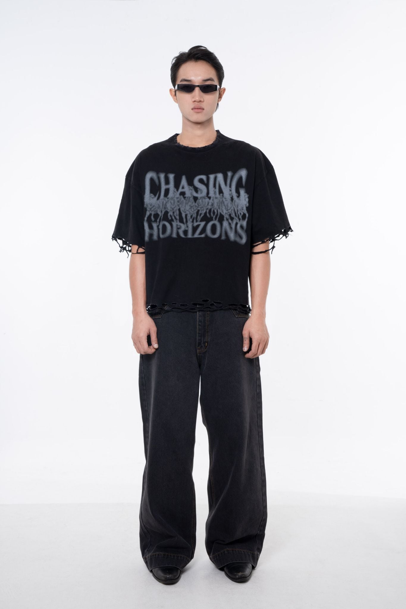 CH DISTRESSED T-SHIRT