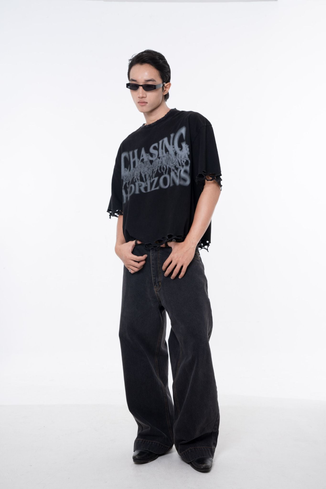 CH DISTRESSED T-SHIRT