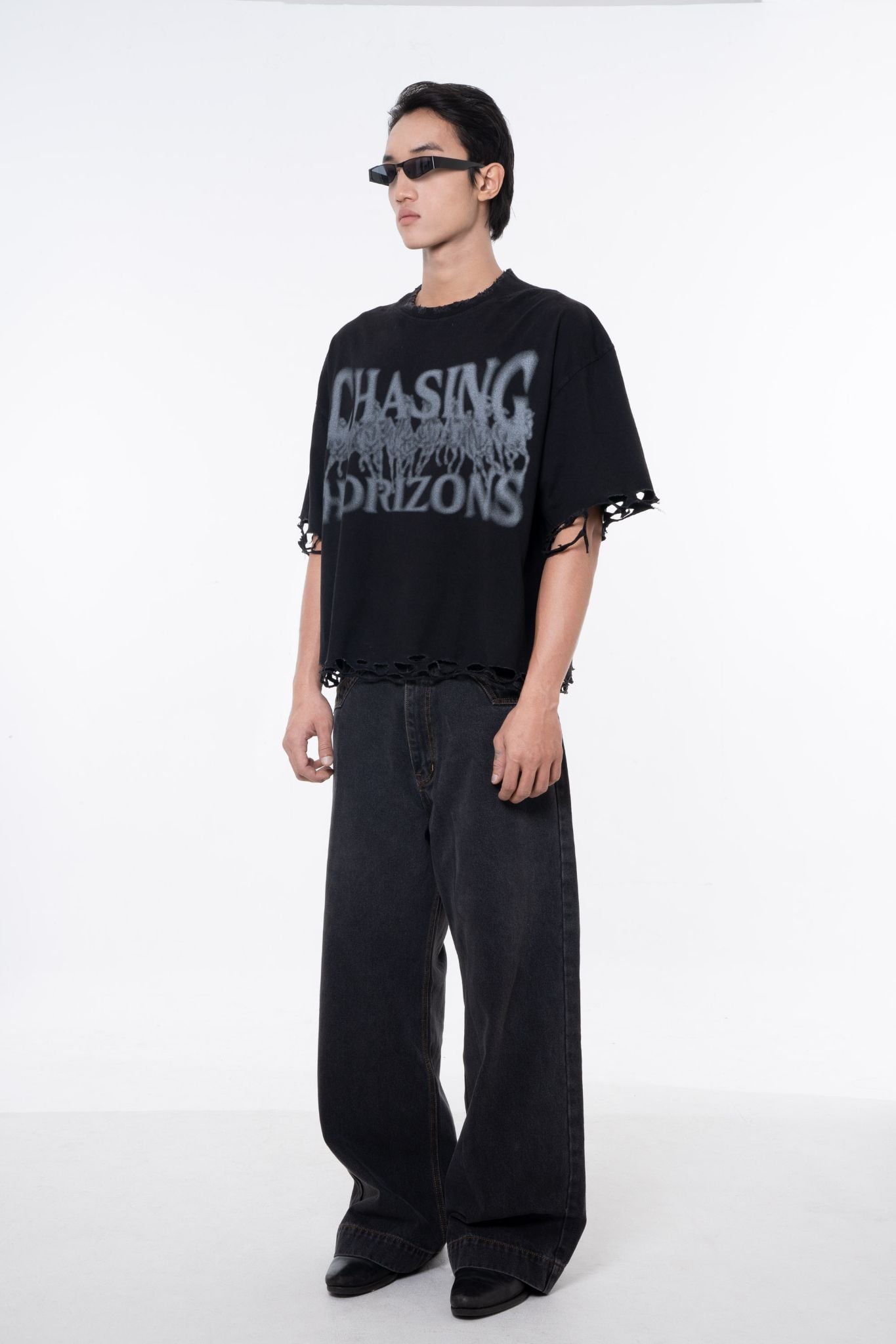 CH DISTRESSED T-SHIRT