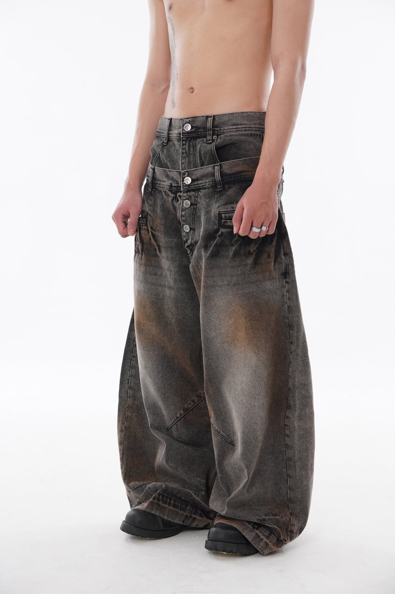 Double Waist Washed Jeans - Brown