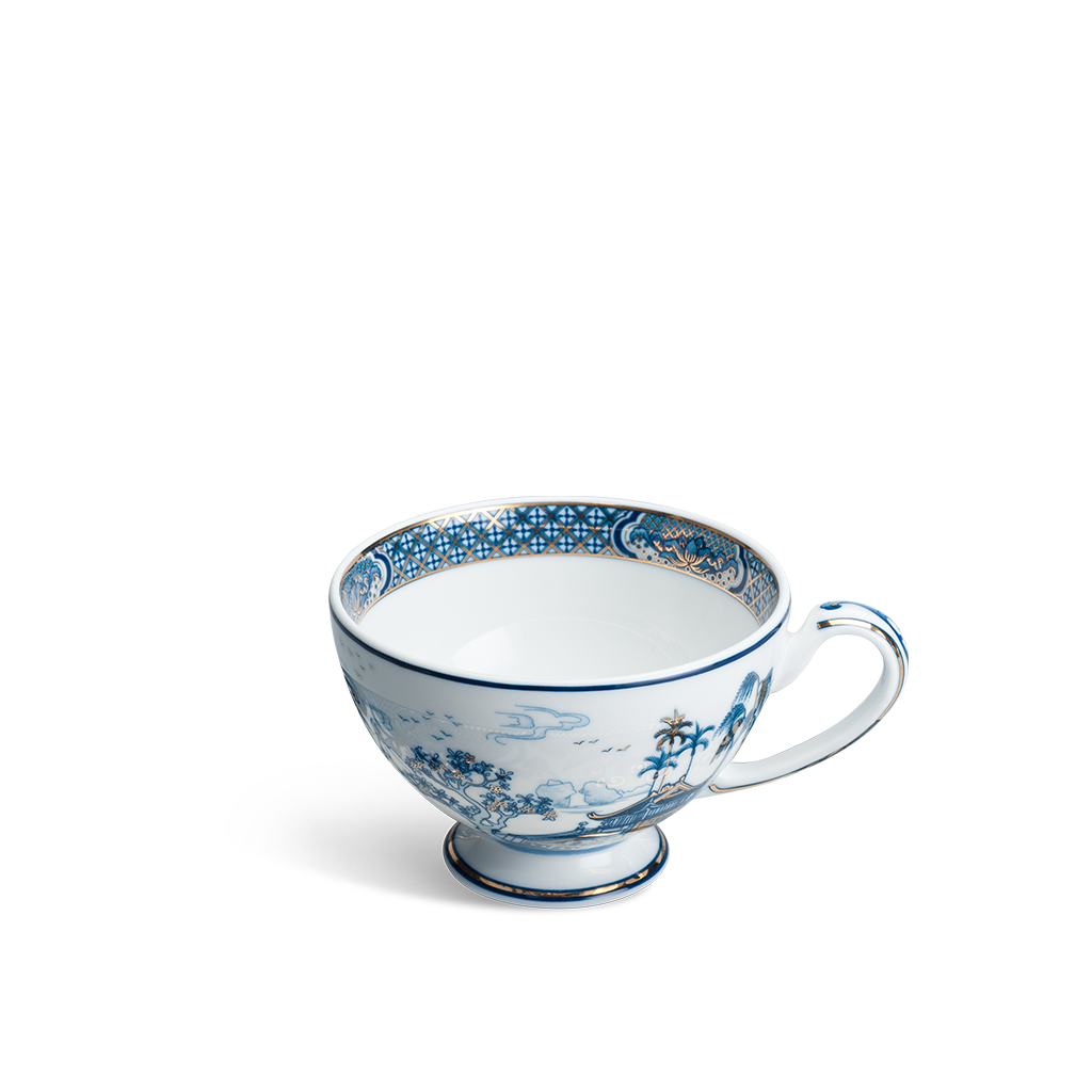 Tách trà - Hoàng Cung - Hồn Việt Vàng