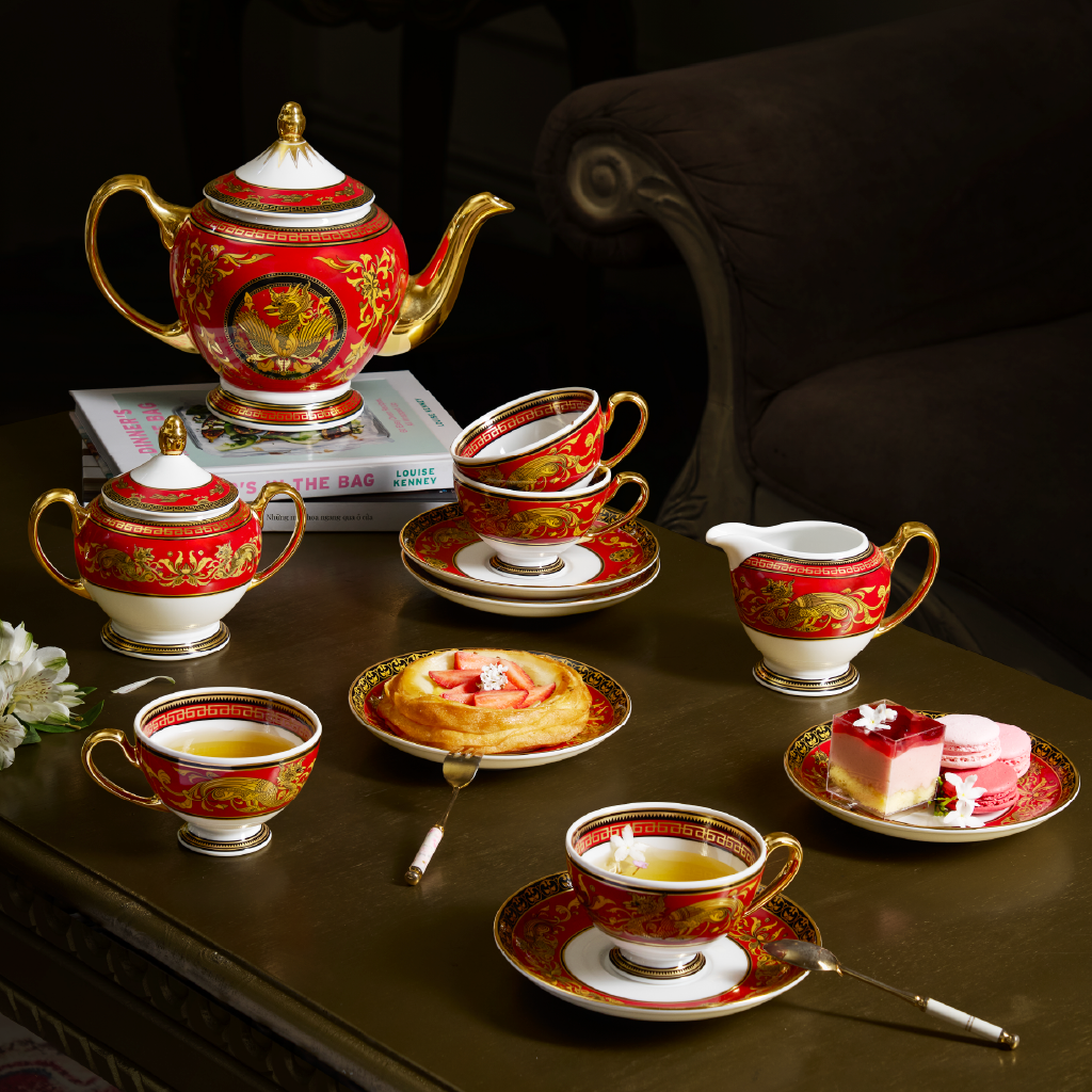 Bộ trà 1.3 L - Hoàng Cung - Sơn Hà