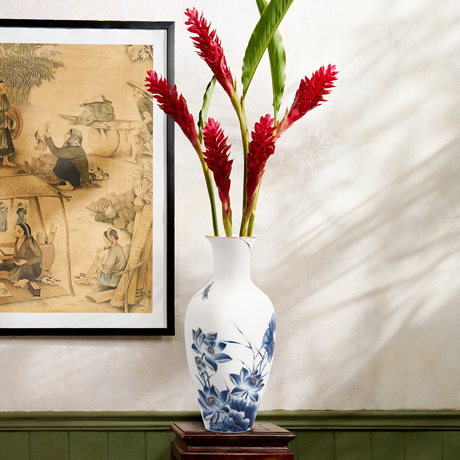 Bình hoa Lộc Phát Sen Vàng Nền Trắng