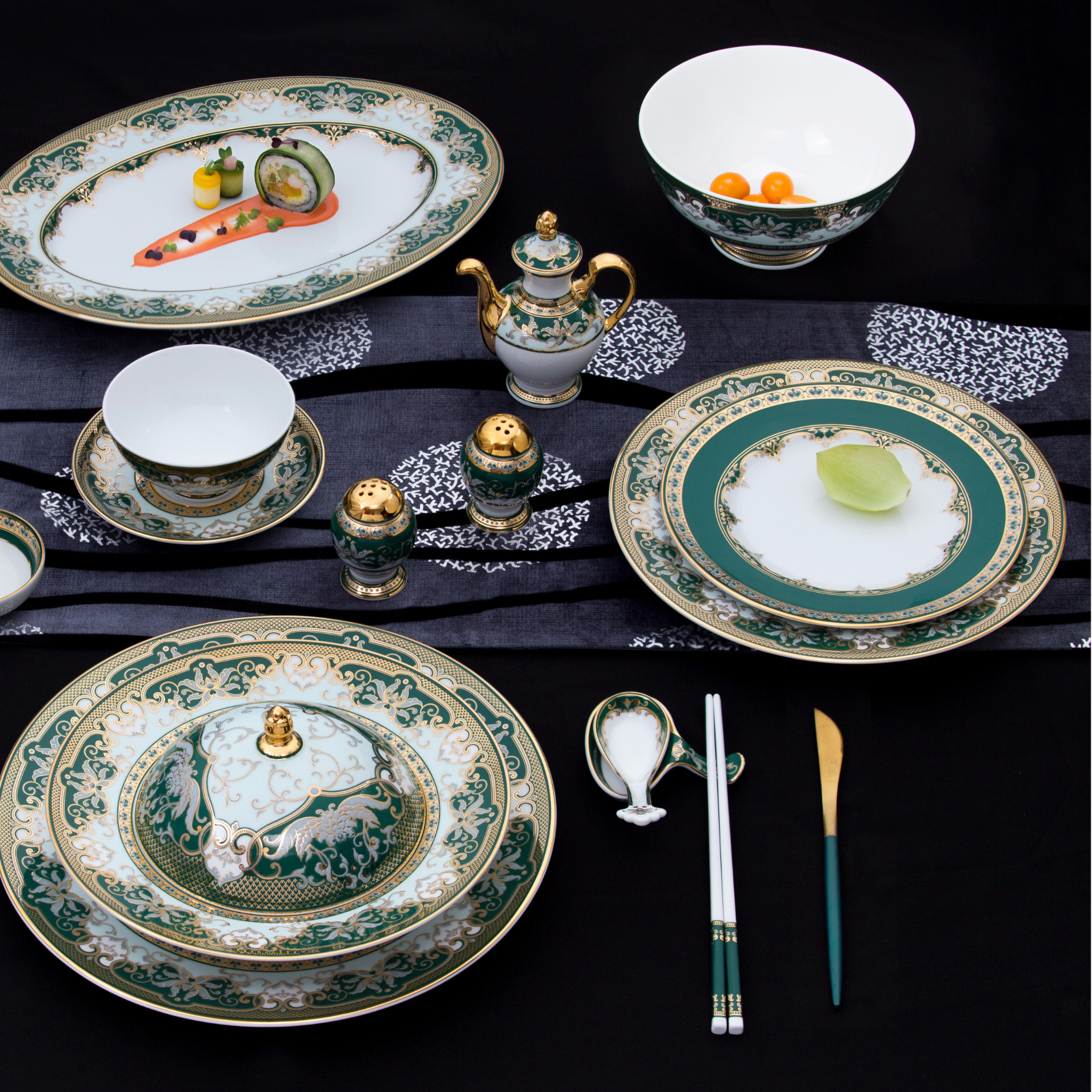 Bộ đồ ăn 85 sản phẩm - Hoàng Cung - Sen Ngọc Bích