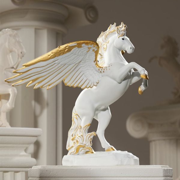 Thiên Lý Mã 26 cm - Tượng - Trắng Sương Mờ