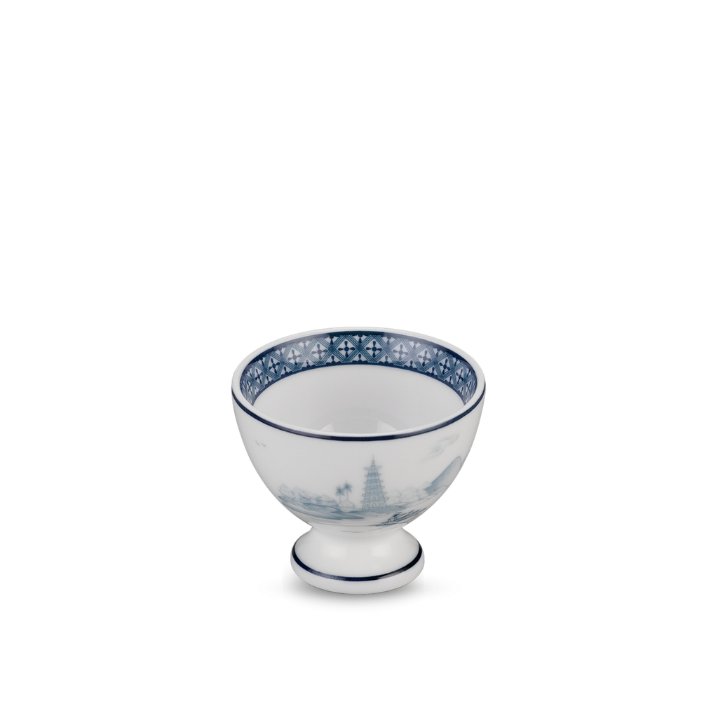 Chum rượu 0.05 L - Hoàng Cung - Hồn Việt