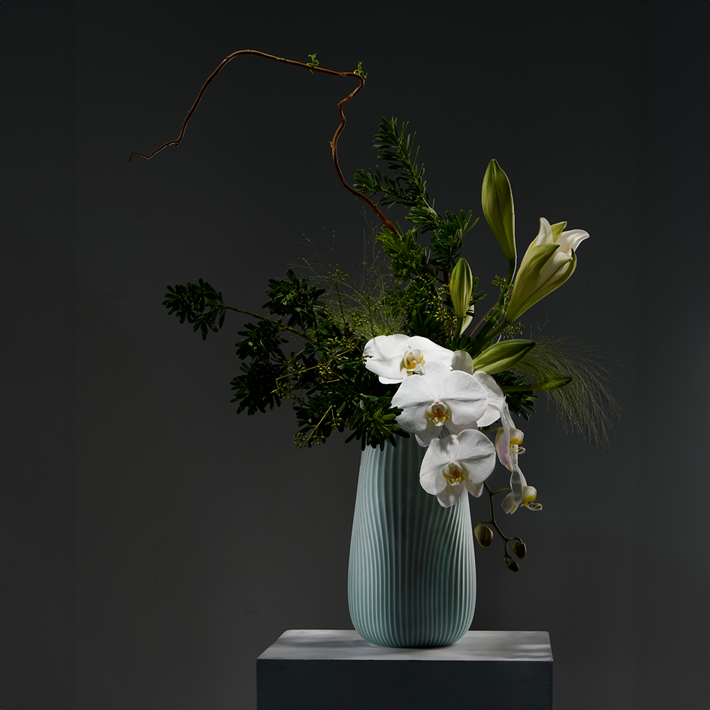 Bình hoa Zen 30 cm (KN-K1)	- Bình hoa - Men Ngọc Sương Mờ (vàng)