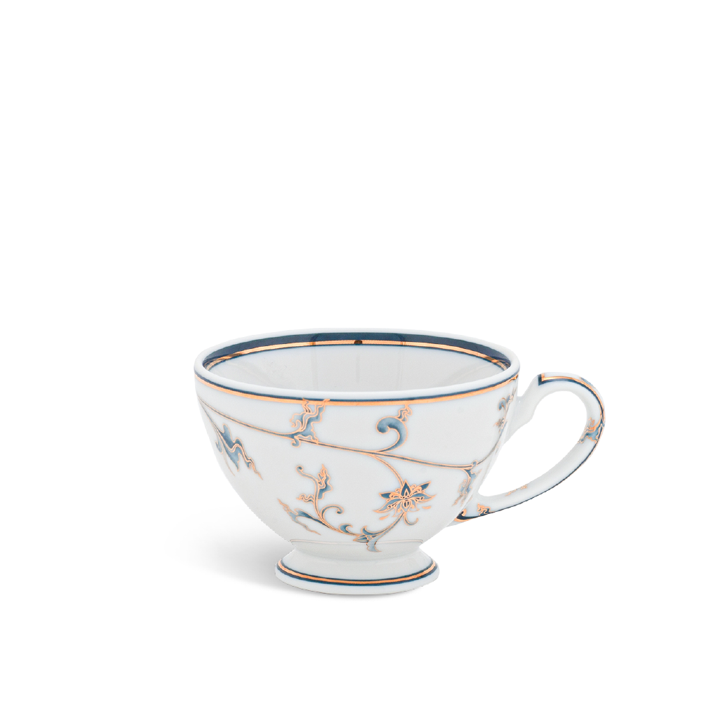 Tách trà - Hoàng Cung - Lạc Hồng Vàng