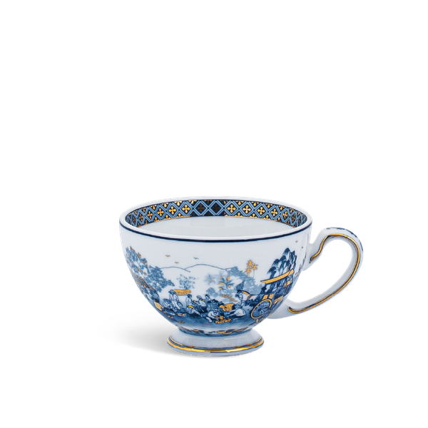 Tách trà - Hoàng Cung - Hồn Việt Vàng