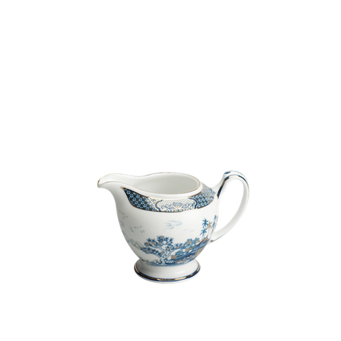  Rót sữa 0.22 L - Hoàng Cung - Hồn Việt Vàng 