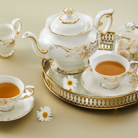  Bộ trà Đài Các Trang Trí Vàng 