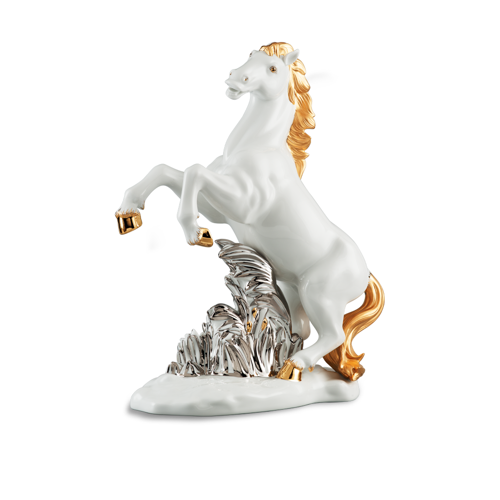 Ngựa Chiến Thắng	 - Tượng - Tô vàng + TTBK