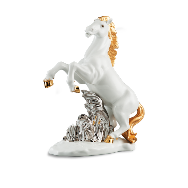 Ngựa Chiến Thắng	 - Tượng - Tô vàng + TTBK