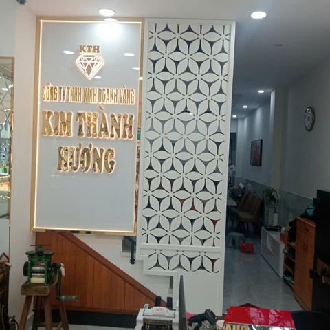 Vách Ngăn Phòng Cầu Thang CT25