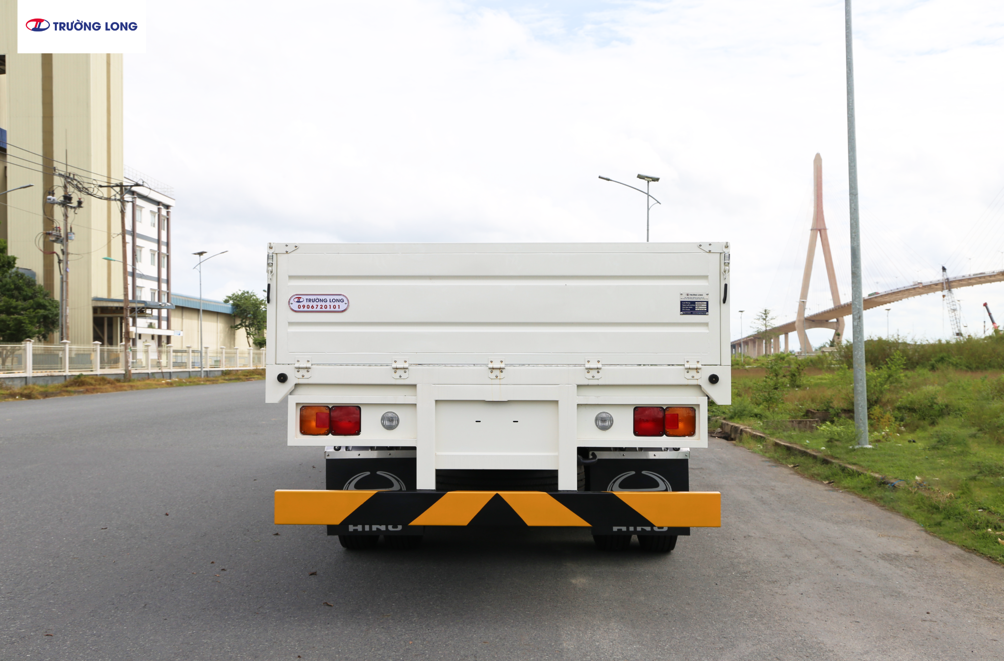 HINO FL E5 - Xe thùng lửng 14 tấn 9