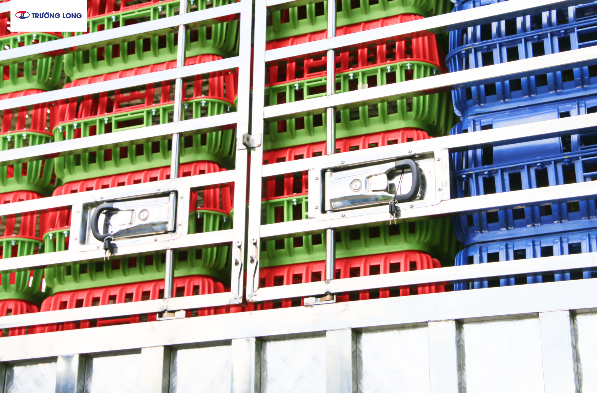 HINO FM8JW7A-U - Xe Gia Cầm 11 tấn 2