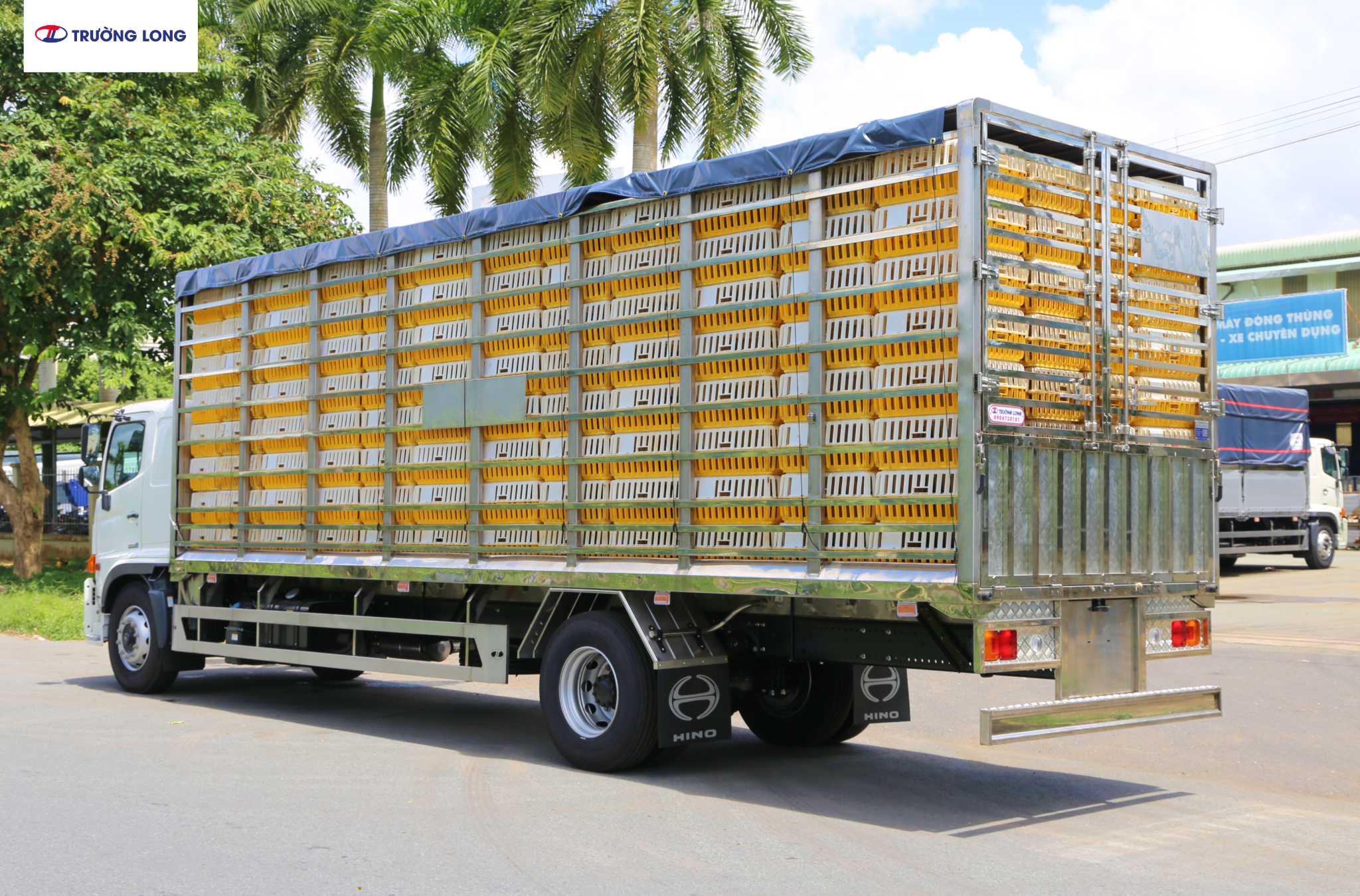 HINO FG8JT8A-PGV Euro 5 - Xe Gia Cầm 5 tấn 7